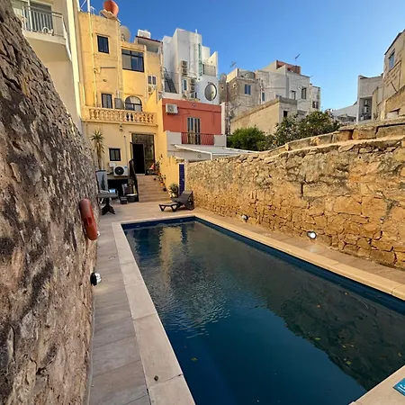 Luxury * Sliema